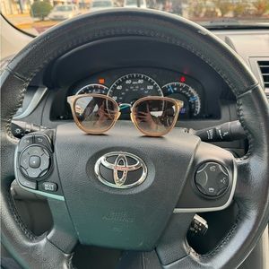 Like new coach sunglasses.